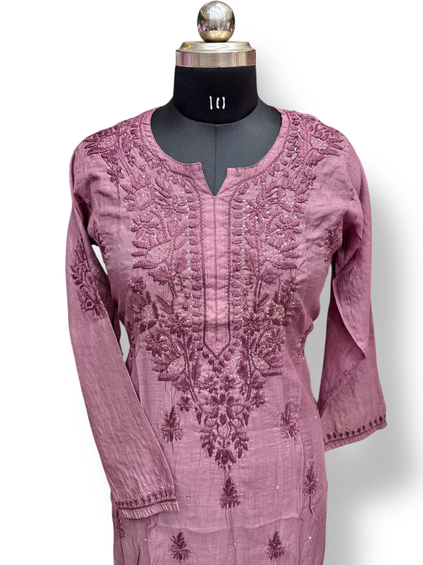 Pure Mul-Chanderi with Intricate 3d & Mukaish Work