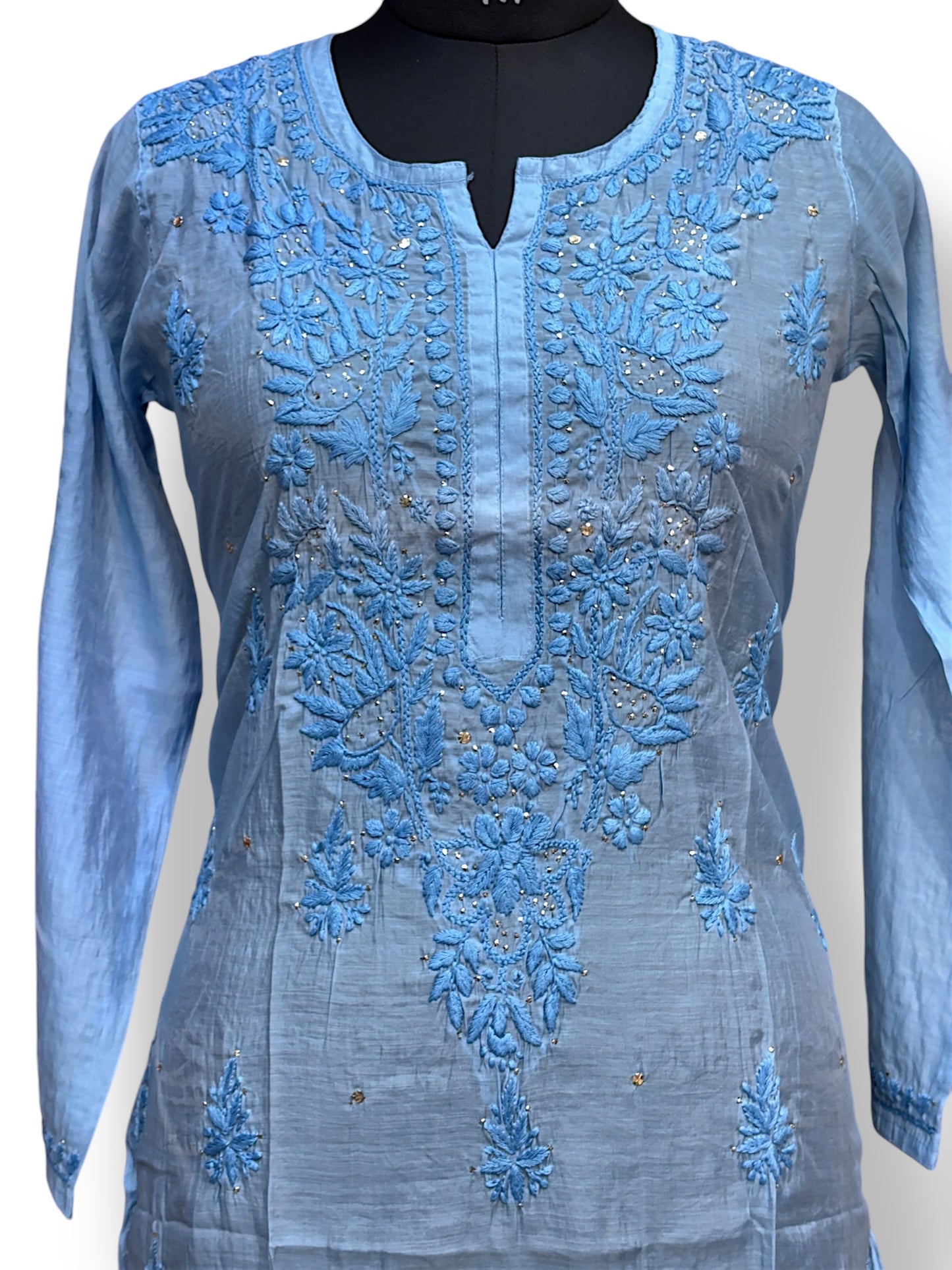 Pure Mul-Chanderi with Intricate 3d & Mukaish Work