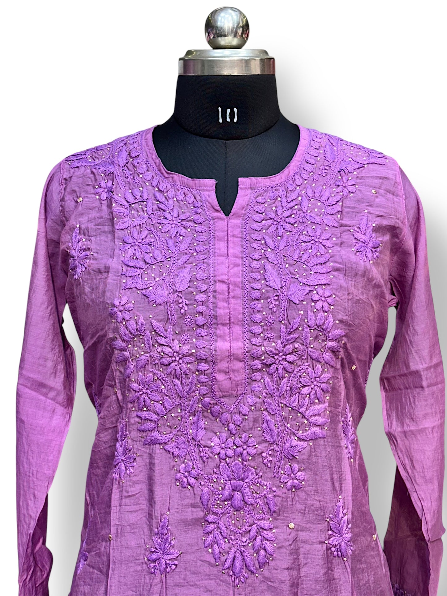 Pure Mul-Chanderi with Intricate 3d & Mukaish Work