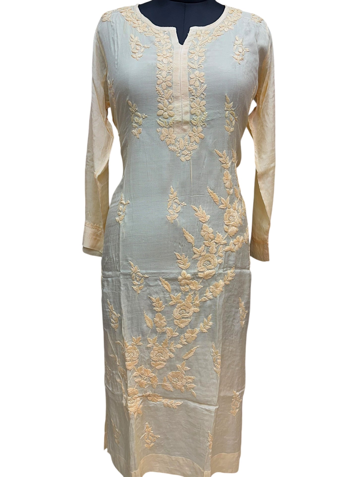 Stunning Muslin Kurti with Self-Thread 3D Embroidery – Elevate Your Ethnic Wardrobe