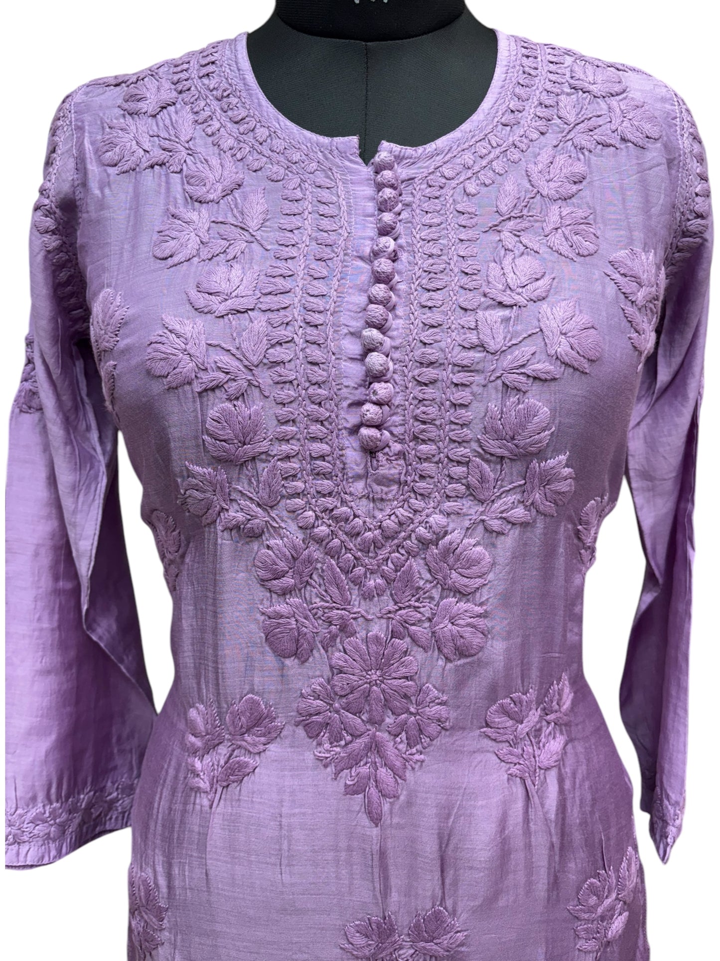 Stunning Muslin Kurti with Self-Thread 3D Embroidery – Elevate Your Ethnic Wardrobe