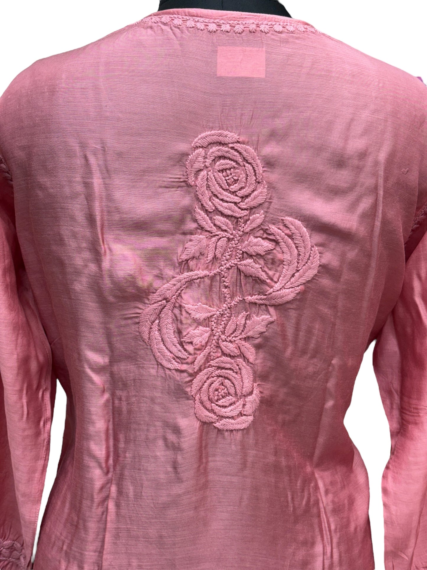Stunning Muslin Kurti with Self-Thread 3D Embroidery – Elevate Your Ethnic Wardrobe