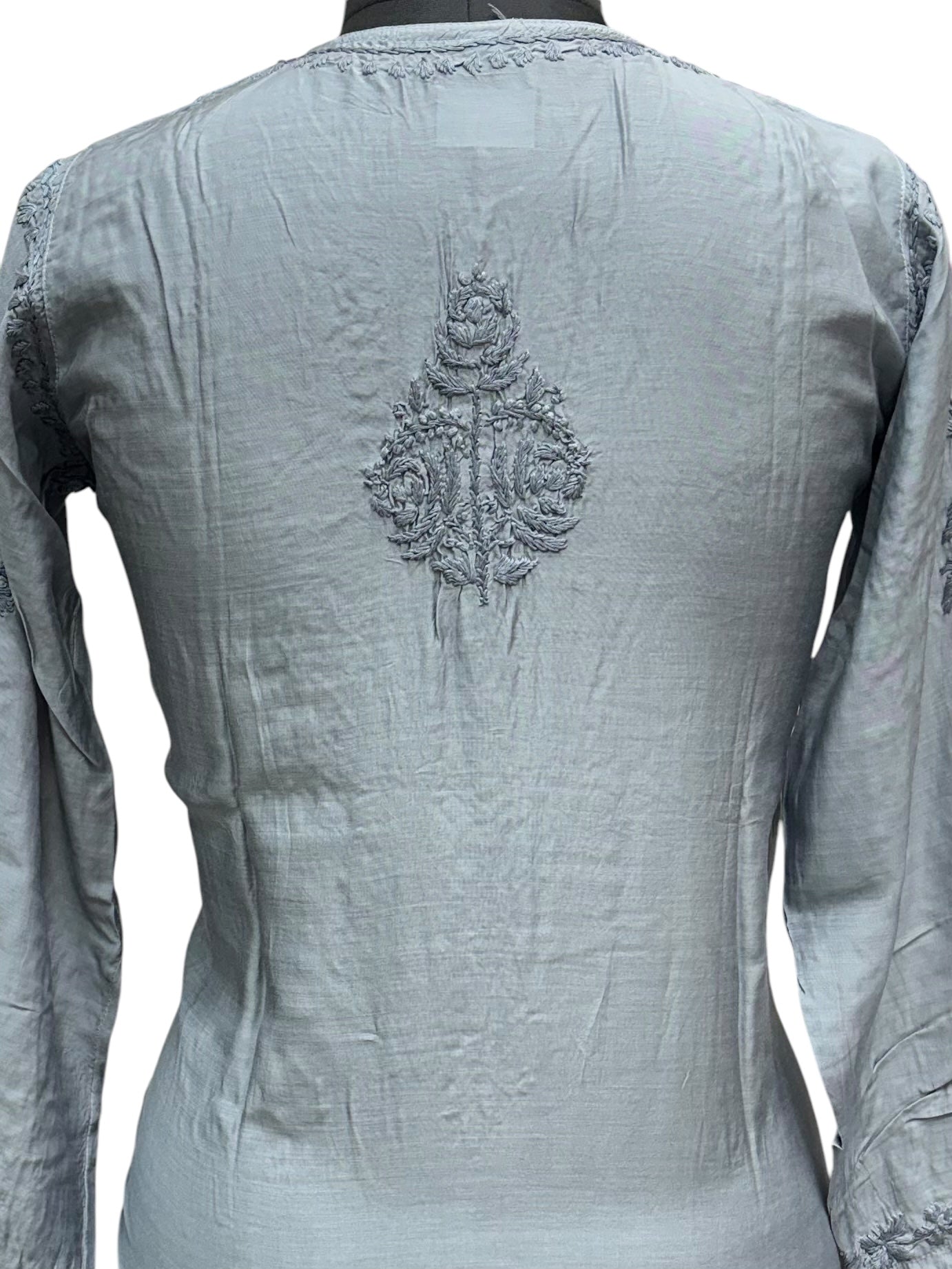 Stunning Muslin Kurti with Self-Thread 3D Embroidery – Elevate Your Ethnic Wardrobe