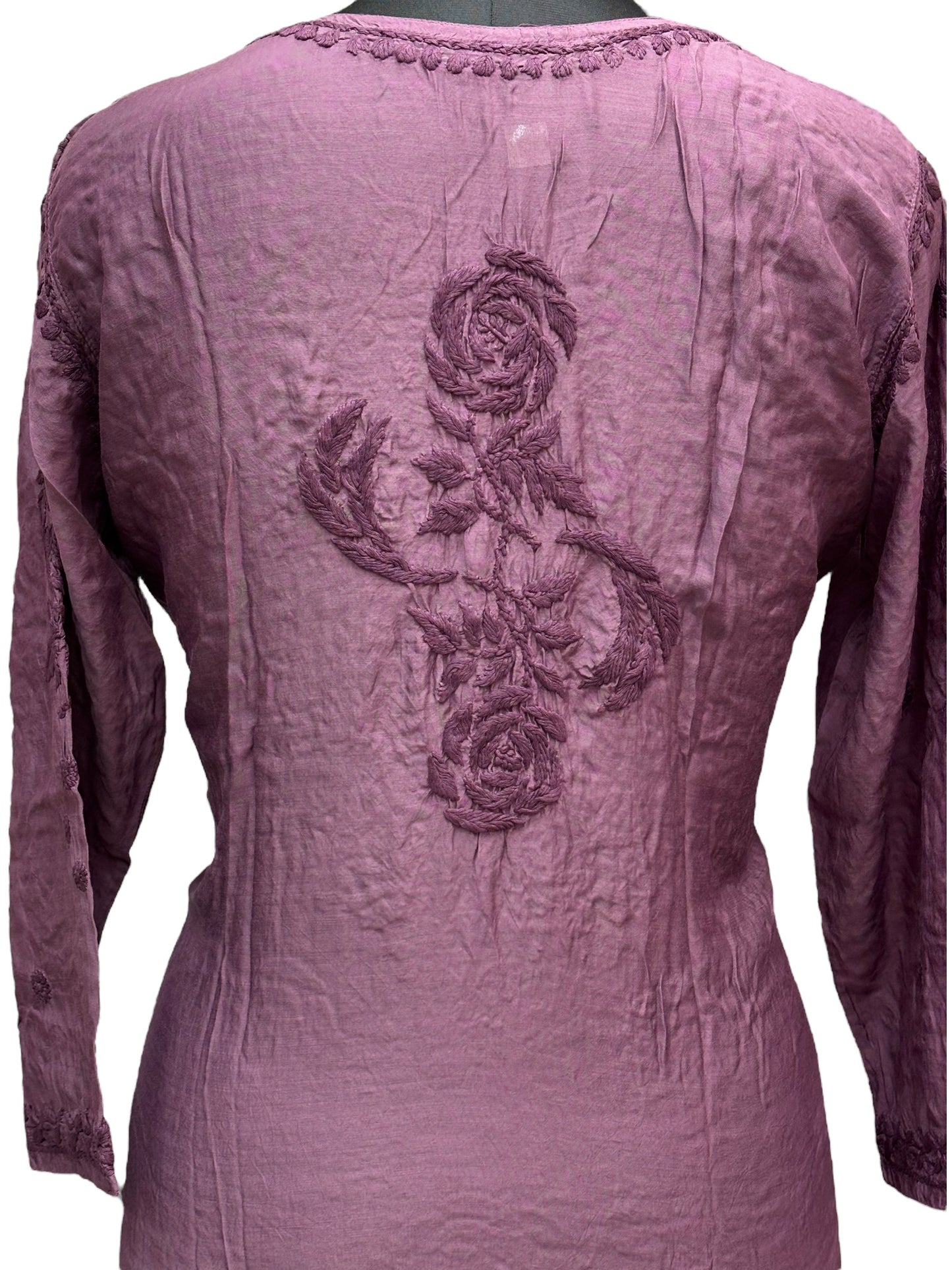 Stunning Muslin Kurti with Self-Thread 3D Embroidery – Elevate Your Ethnic Wardrobe