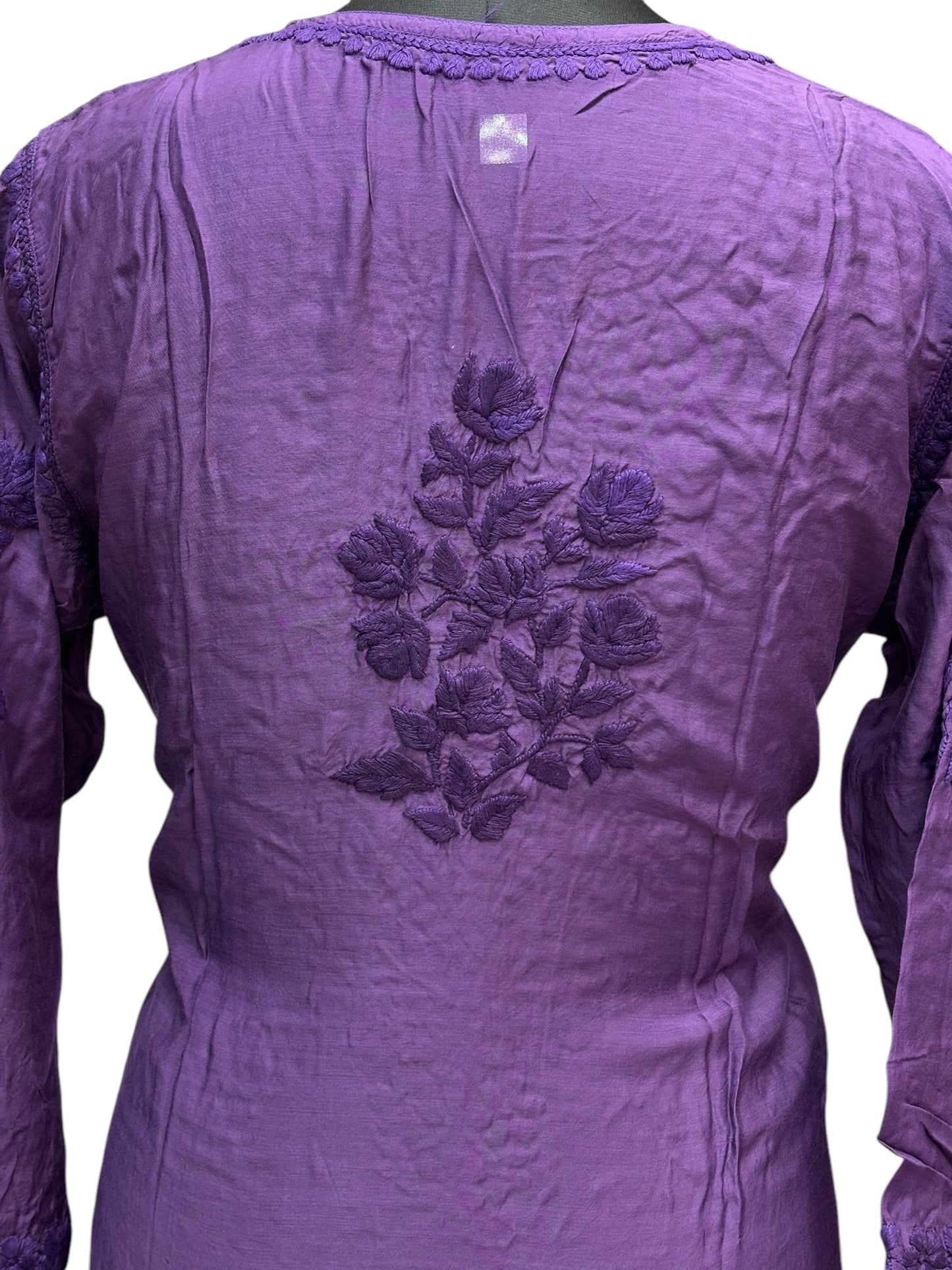 Stunning Muslin Kurti with Self-Thread 3D Embroidery – Elevate Your Ethnic Wardrobe