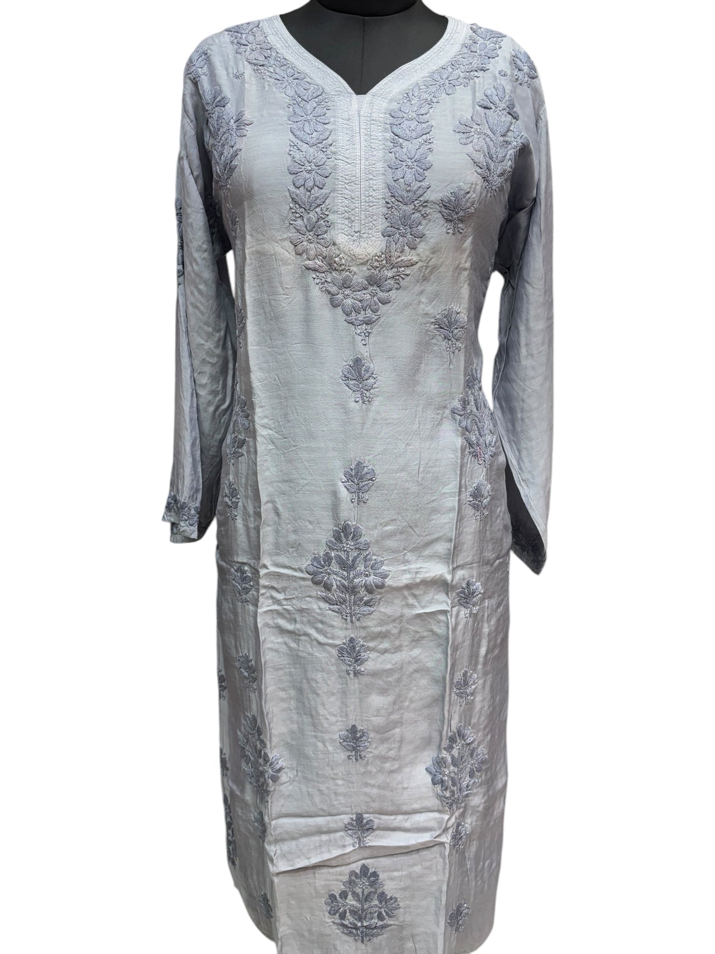 Stunning Muslin Kurti with Self-Thread 3D Embroidery – Elevate Your Ethnic Wardrobe