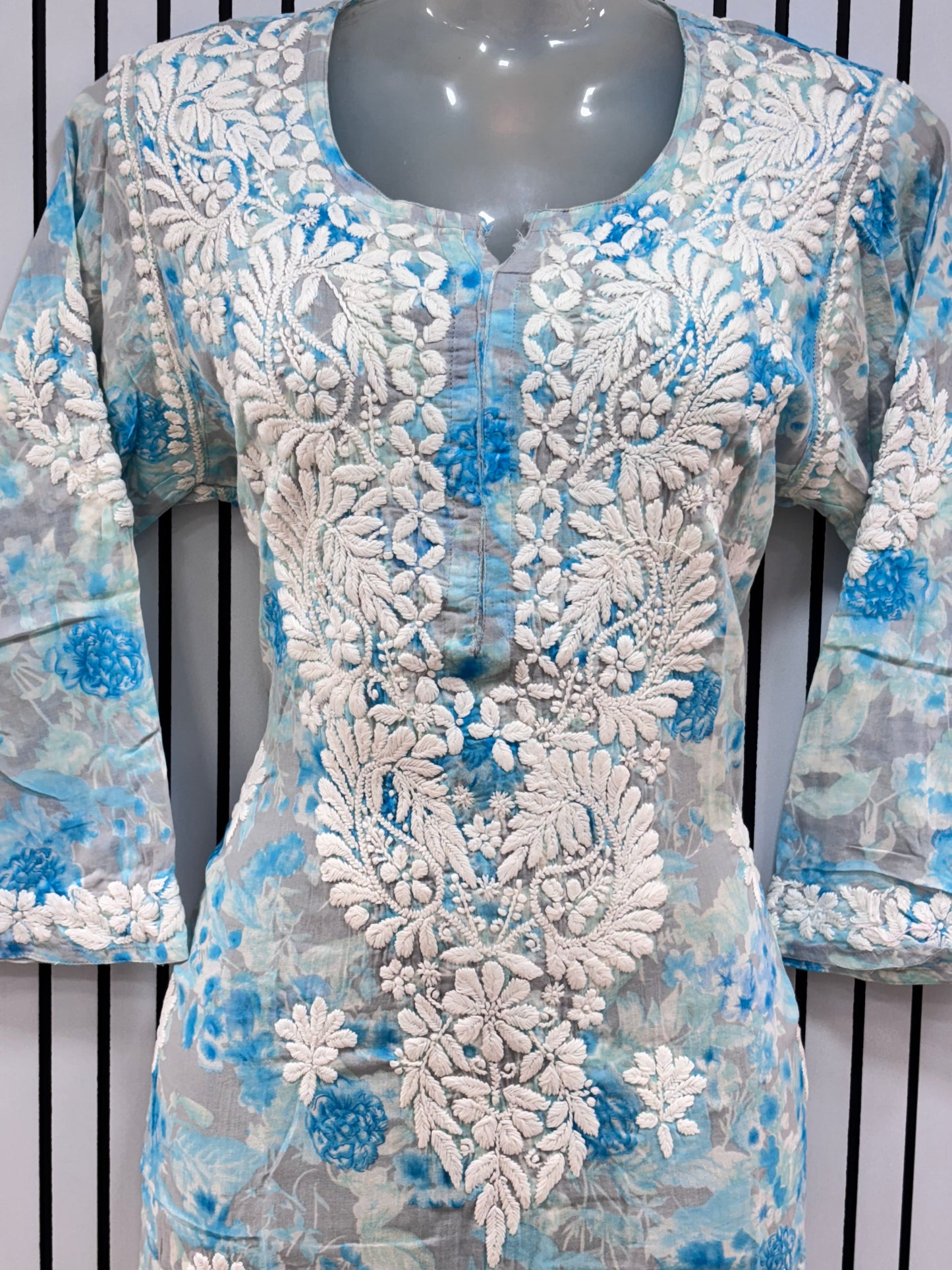 Graceful Printed Mulmul Chikankari Kurti with 3D Floral Embroidery